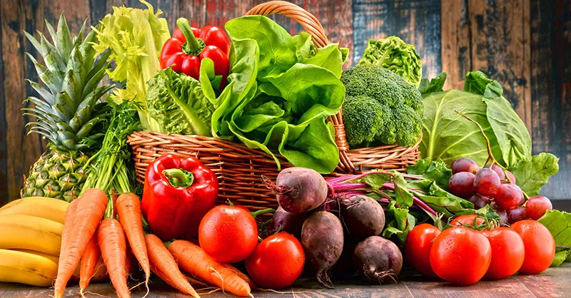 Détox express : de fruits frais, légumes verts…
